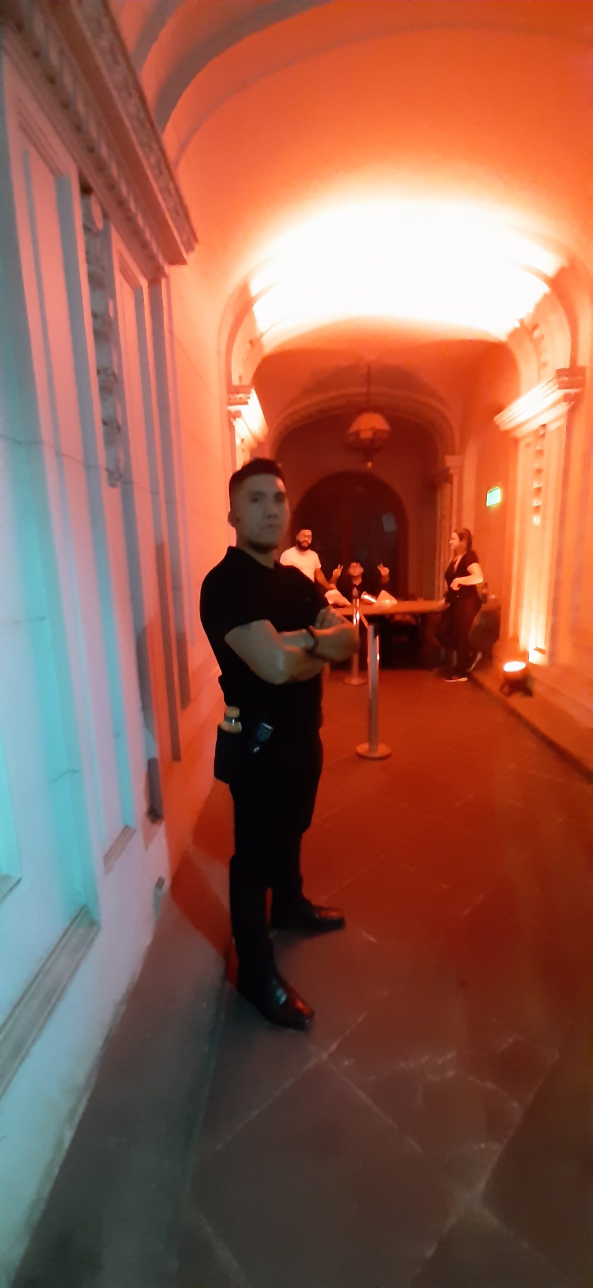 Empresa de Seguridad Privada Personalizada Ofrece Servicios de Guardias de Seguridad, para todo tipo de instalaciones y eventos.