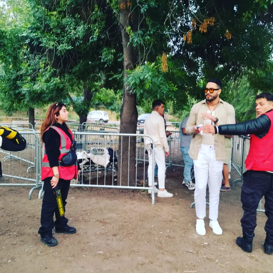 Servicios de Guardias de Seguridad Privada Personalizada se ofrece